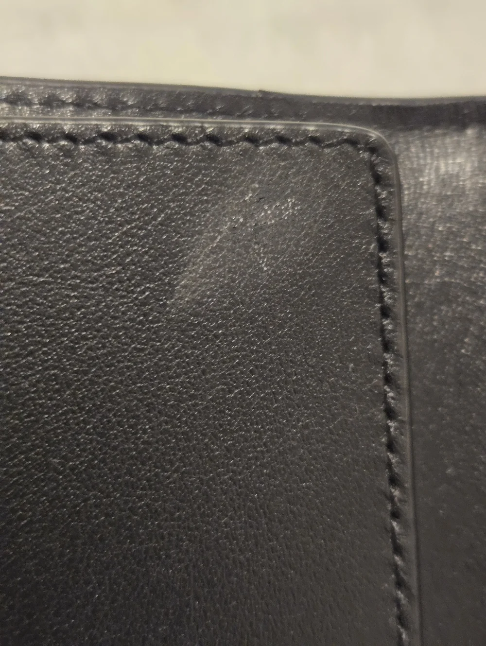 Stunning Coach Butterfly Passport Case in Premium Black Leather Refurbished - Picture 8 of 13